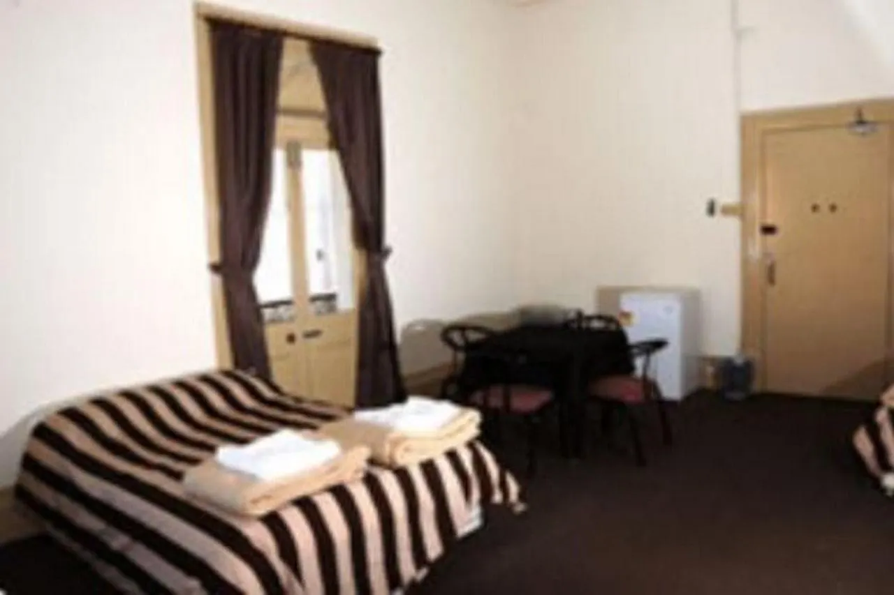 ***  Hotel Metropolitan Adelaida Australia