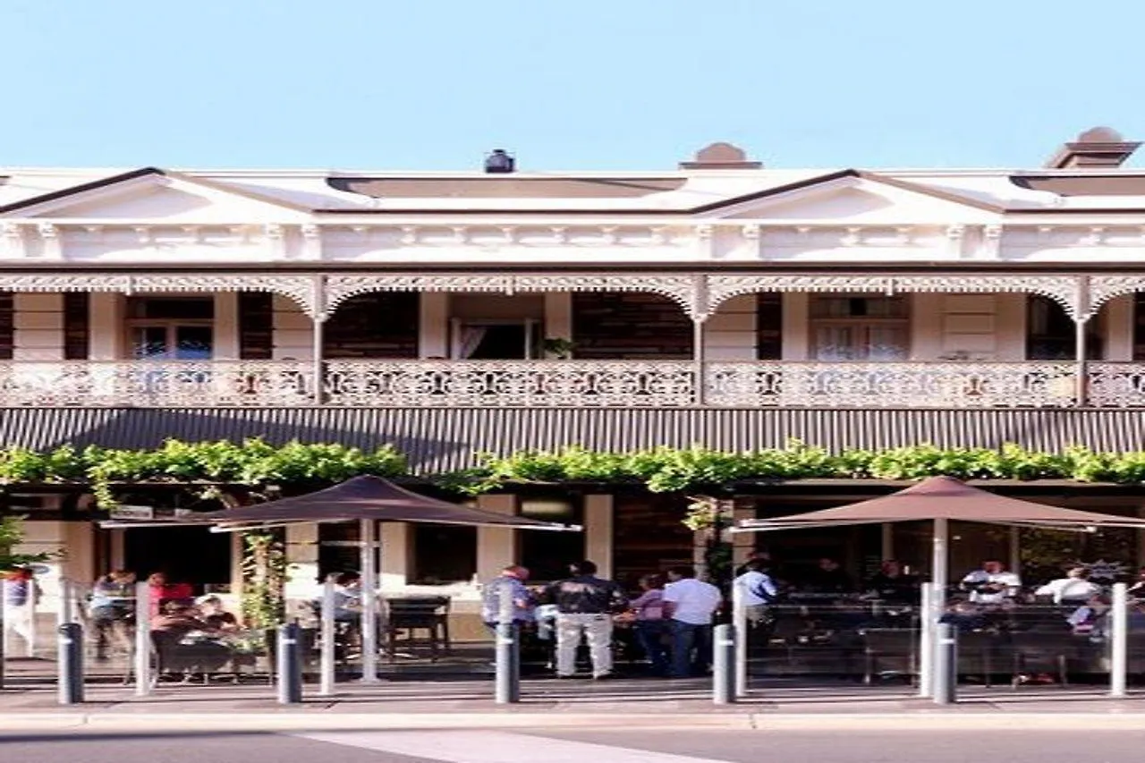 Hotel Metropolitan Adelaida